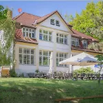 Haus Am 1 * Zirchow